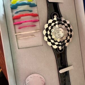Flower Face Black Patent Leather Watch